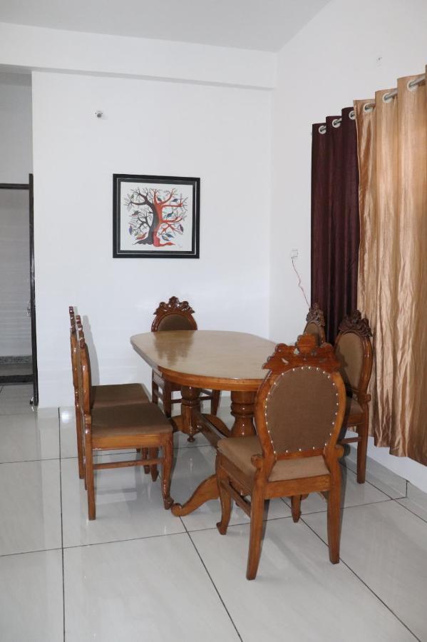 Aashiyana Home Stay Bhopal Zewnętrze zdjęcie