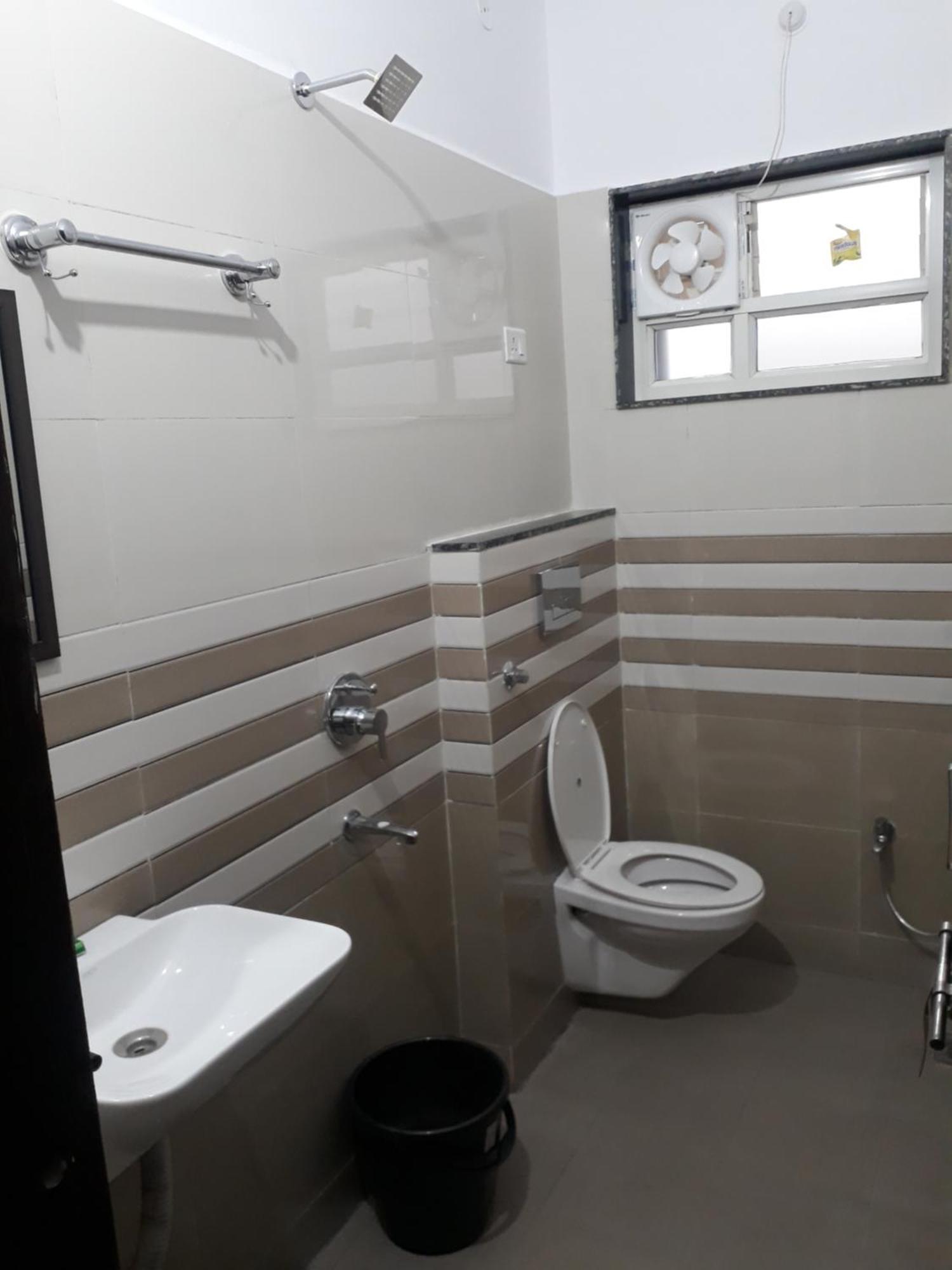 Aashiyana Home Stay Bhopal Zewnętrze zdjęcie